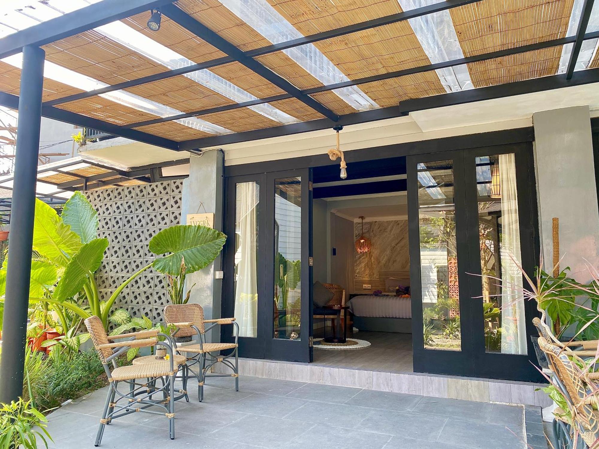 The Jungle Hostel Canggu Exterior photo