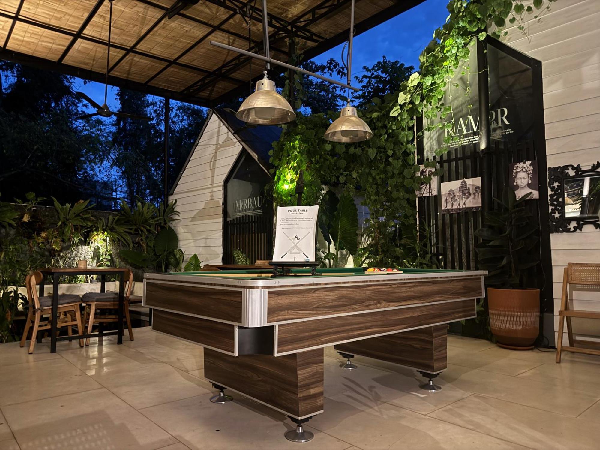 The Jungle Hostel Canggu Exterior photo